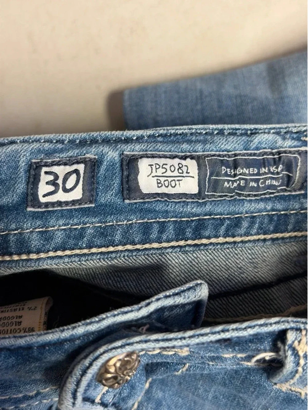 Miss Me Angel Wings Bootcut Jeans Womens Size 30 Distressed Rhinestone JP5082